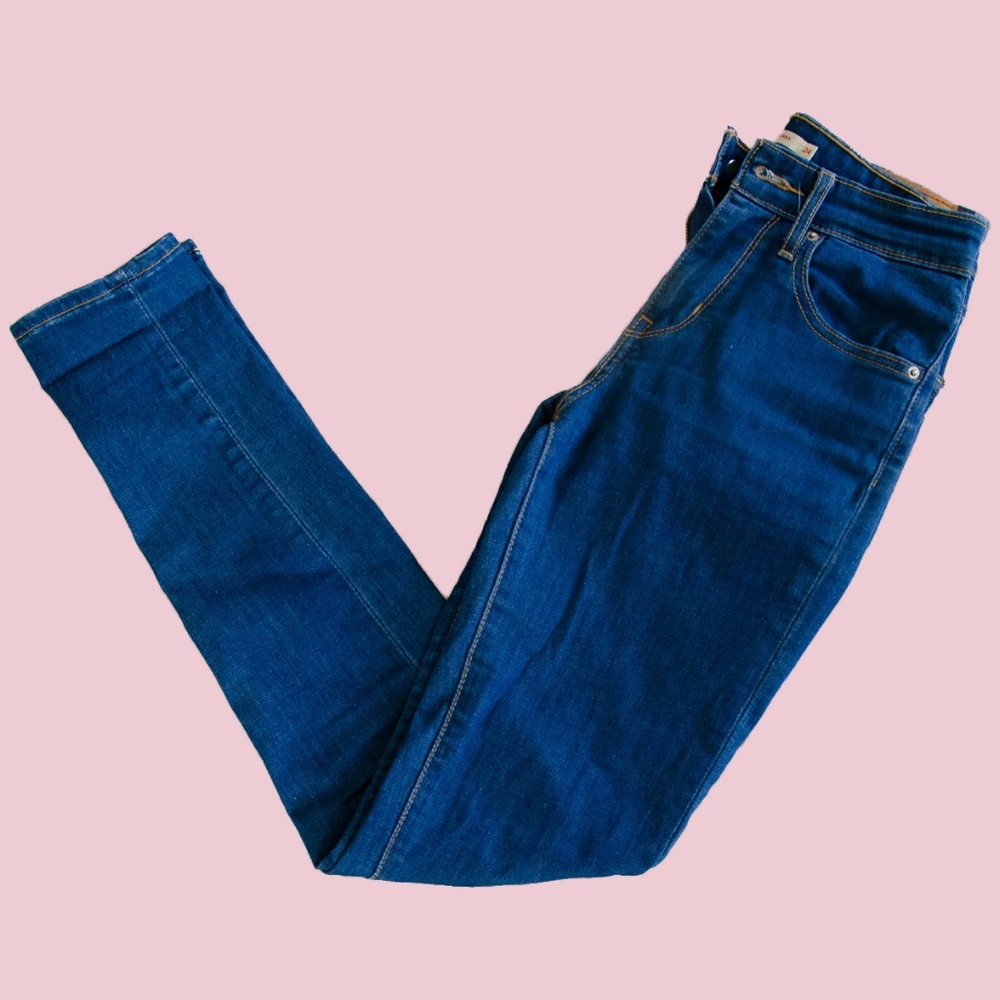 Levi's 721 High Rise Skinny Jeans